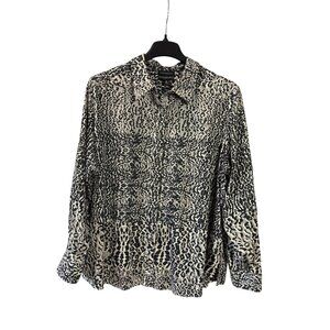 Foxcroft Wrinkle Free Stretch Shaped Fit Leopard Print Button Front Top 24W